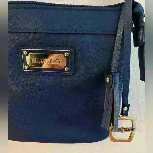 Ellen Tracy Crossbody Purse - Picture 4 of 6
